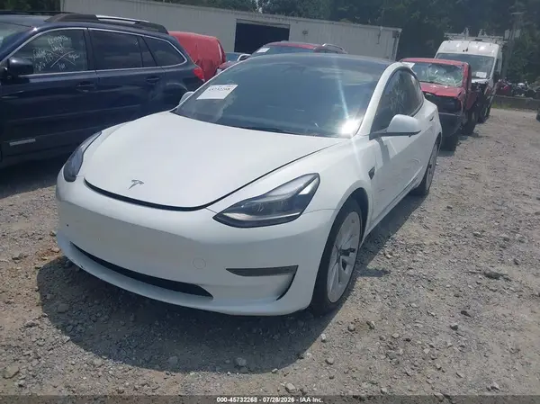 5YJ3E1EA7PF472200 2023 TESLA MODEL 3 - Image 2