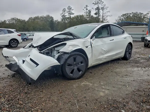 5YJ3E1EA7PF476375 2023 TESLA MODEL 3 - Image 1