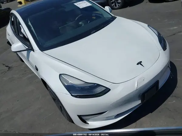 5YJ3E1EA7PF490003 2023 TESLA MODEL 3 - Image 1