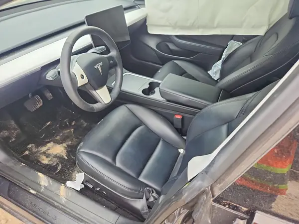 5YJ3E1EA7PF495024 2023 TESLA MODEL 3 - Image 8