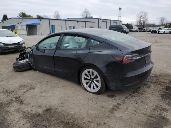 5YJ3E1EA7PF496321 2023 TESLA MODEL 3 - Image 2