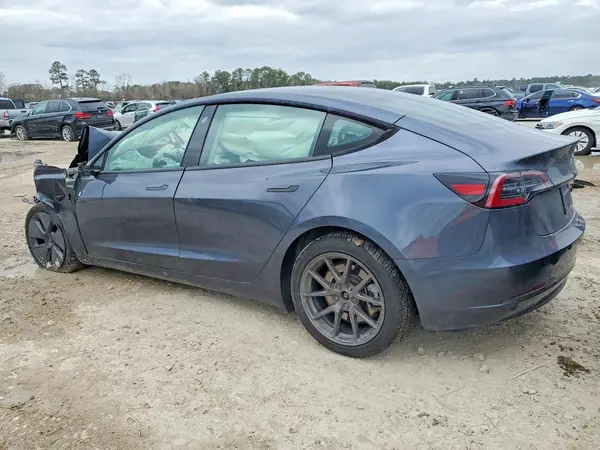 5YJ3E1EA7PF501436 2023 TESLA MODEL 3 - Image 2