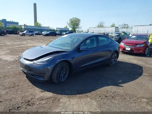 5YJ3E1EA7PF503378 2023 TESLA MODEL 3 - Image 2