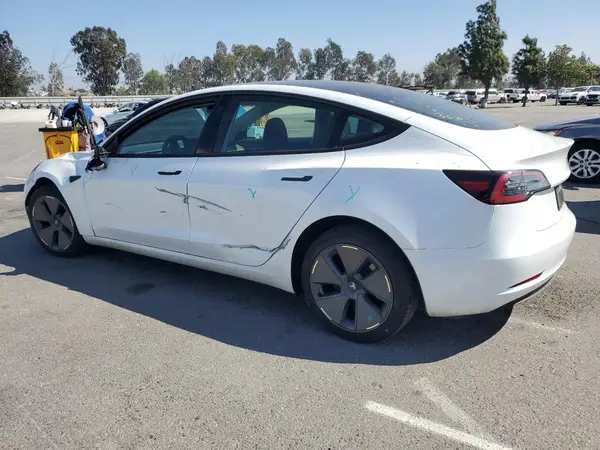 5YJ3E1EA7PF506460 2023 TESLA MODEL 3 - Image 2