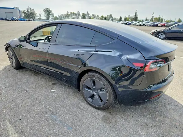5YJ3E1EA7PF542214 2023 TESLA MODEL 3 - Image 2