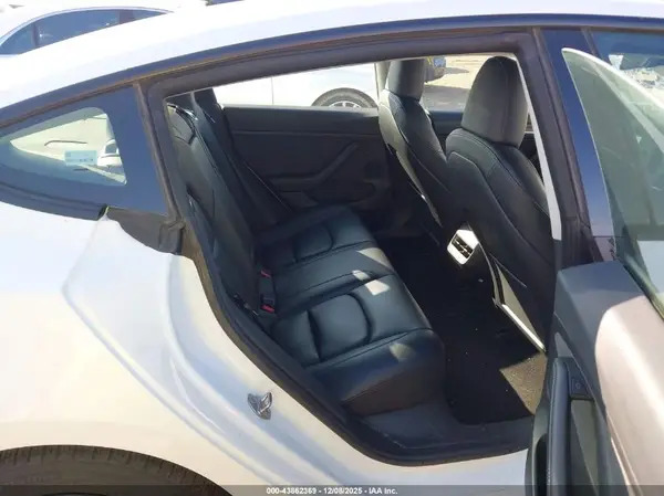 5YJ3E1EA7PF542438 2023 TESLA MODEL 3 - Image 8