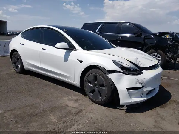 5YJ3E1EA7PF544044 2023 TESLA MODEL 3 - Image 1