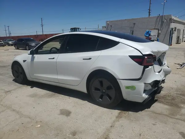 5YJ3E1EA7PF549633 2023 TESLA MODEL 3 - Image 2