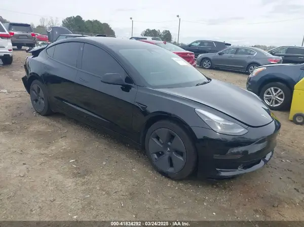 5YJ3E1EA7PF550202 2023 TESLA MODEL 3 - Image 1