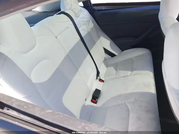 5YJ3E1EA7PF551320 2023 TESLA MODEL 3 - Image 8
