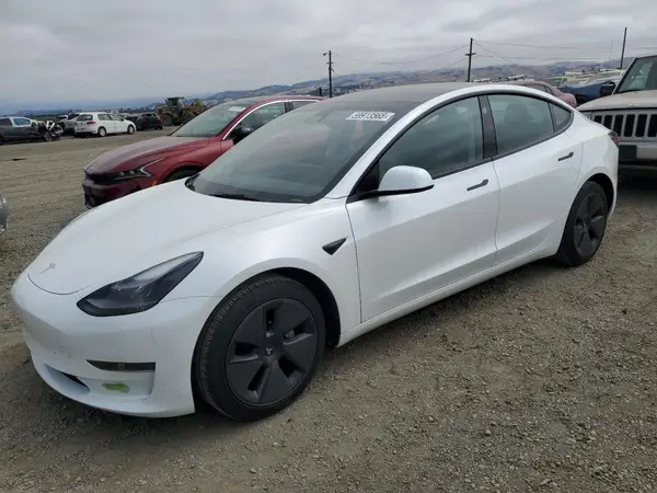 5YJ3E1EA7PF552774 2023 TESLA MODEL 3 - Image 1