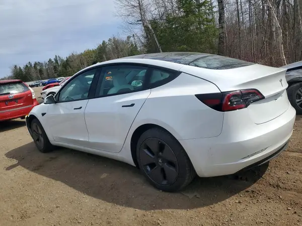5YJ3E1EA7PF556839 2023 TESLA MODEL 3 - Image 2