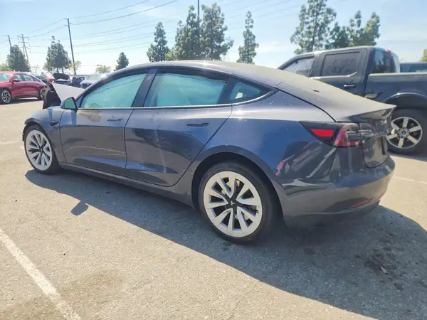 5YJ3E1EA7PF558039 2023 TESLA MODEL 3 - Image 2