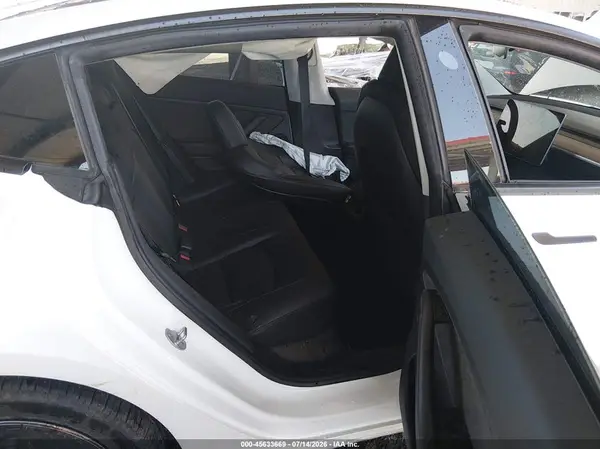 5YJ3E1EA7PF560230 2023 TESLA MODEL 3 - Image 8