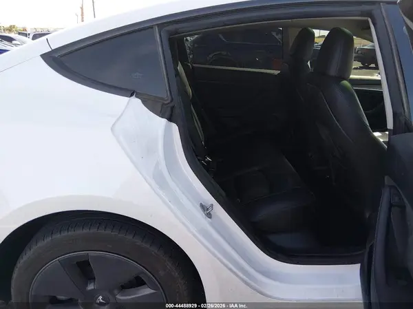5YJ3E1EA7PF560566 2023 TESLA MODEL 3 - Image 8
