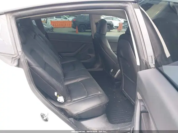 5YJ3E1EA7PF561555 2023 TESLA MODEL 3 - Image 8