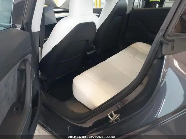 5YJ3E1EA7PF561717 2023 TESLA MODEL 3 - Image 8