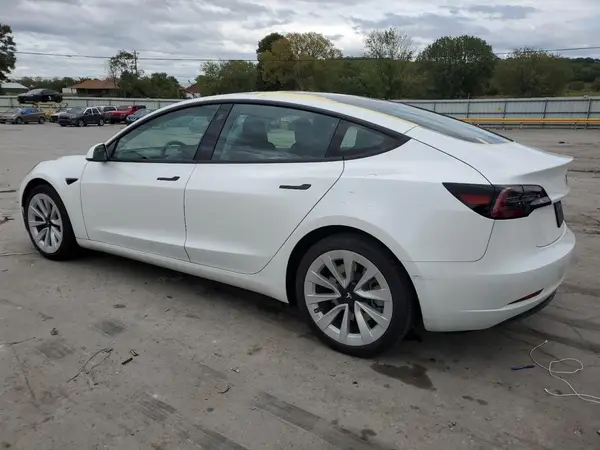 5YJ3E1EA7PF563242 2023 TESLA MODEL 3 - Image 2