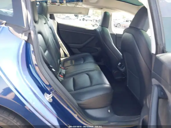 5YJ3E1EA7PF568098 2023 TESLA MODEL 3 - Image 8