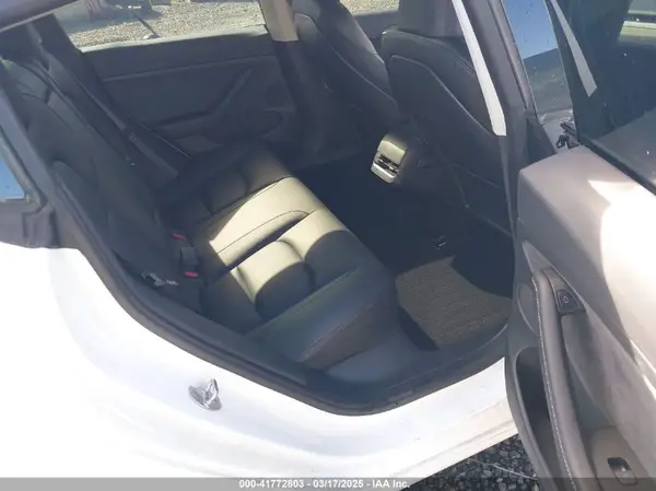 5YJ3E1EA7PF570871 2023 TESLA MODEL 3 - Image 8
