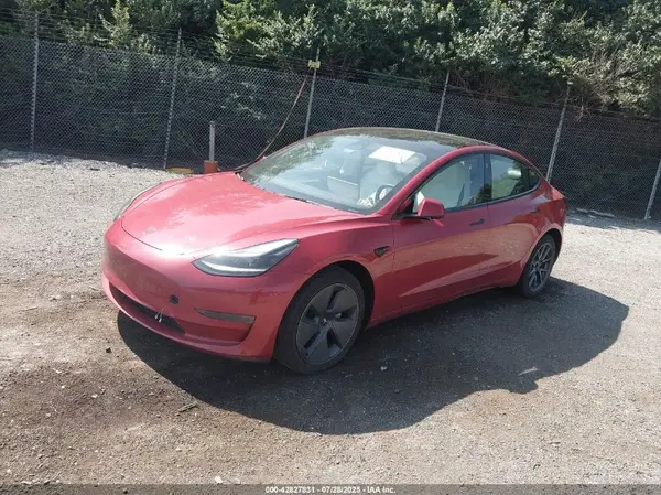 5YJ3E1EA7PF573818 2023 TESLA MODEL 3 - Image 2