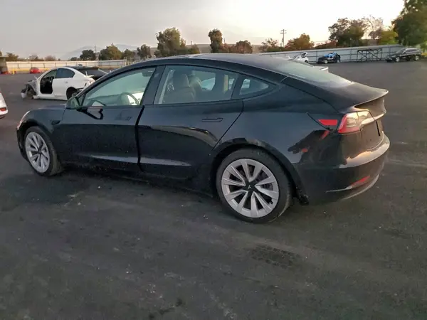 5YJ3E1EA7PF574323 2023 TESLA MODEL 3 - Image 2