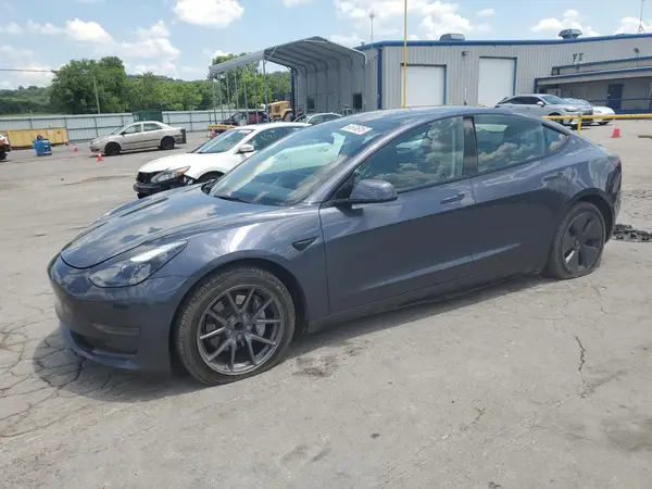 5YJ3E1EA7PF576007 2023 TESLA MODEL 3 - Image 1