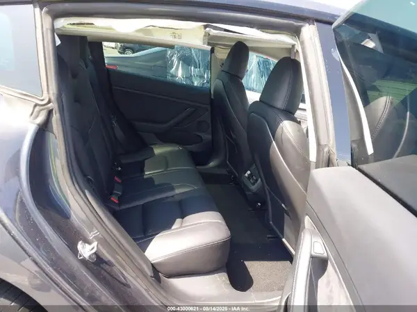 5YJ3E1EA7PF577996 2023 TESLA MODEL 3 - Image 8