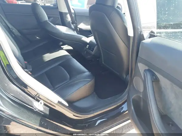 5YJ3E1EA7PF581076 2023 TESLA MODEL 3 - Image 8