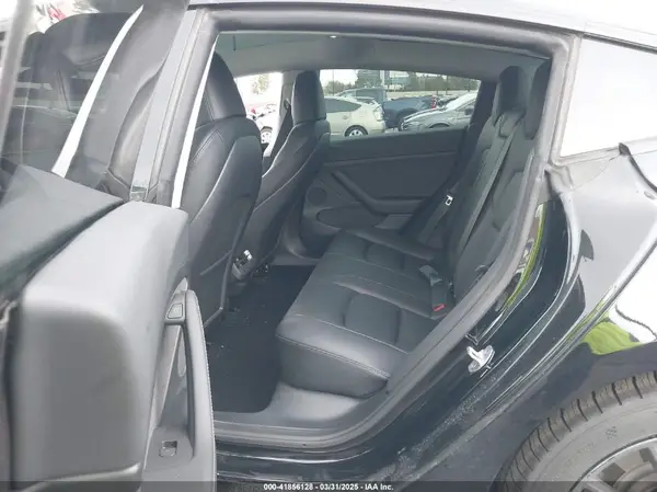 5YJ3E1EA7PF587427 2023 TESLA MODEL 3 - Image 7