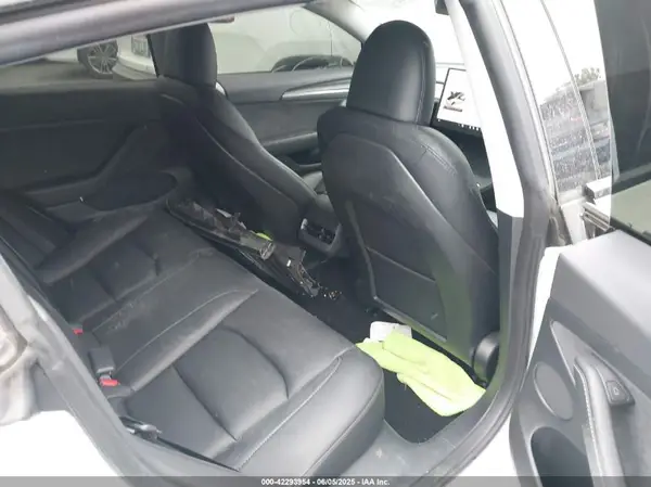 5YJ3E1EA7PF587797 2023 TESLA MODEL 3 - Image 8