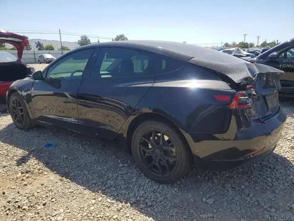 5YJ3E1EA7PF590263 2023 TESLA MODEL 3 - Image 2