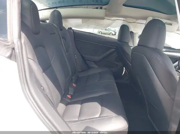 5YJ3E1EA7PF605022 2023 TESLA MODEL 3 - Image 8