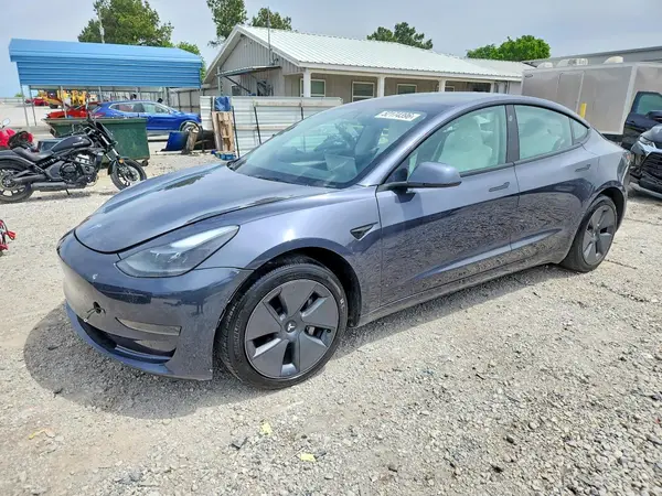 5YJ3E1EA7PF606882 2023 TESLA MODEL 3 - Image 1