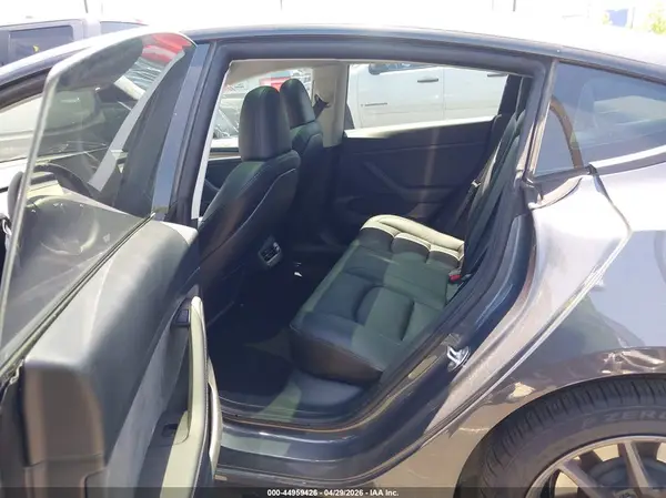 5YJ3E1EA7PF608129 2023 TESLA MODEL 3 - Image 8