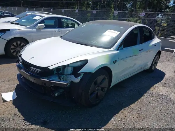 5YJ3E1EA7PF611306 2023 TESLA MODEL 3 - Image 2
