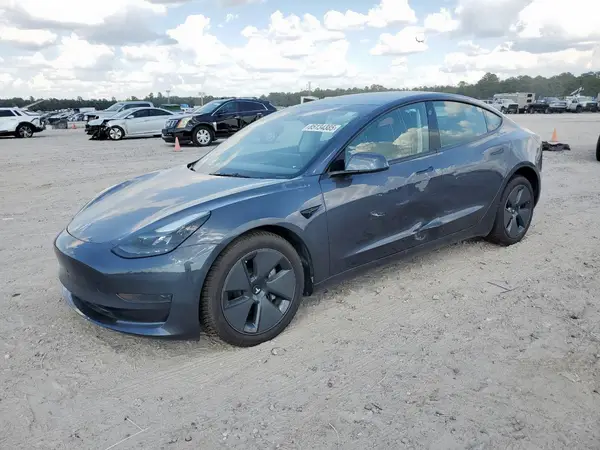 5YJ3E1EA7PF613721 2023 TESLA MODEL 3 - Image 1