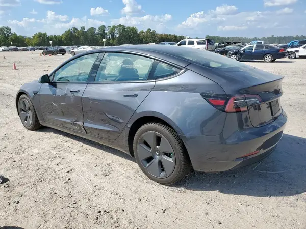 5YJ3E1EA7PF613721 2023 TESLA MODEL 3 - Image 2