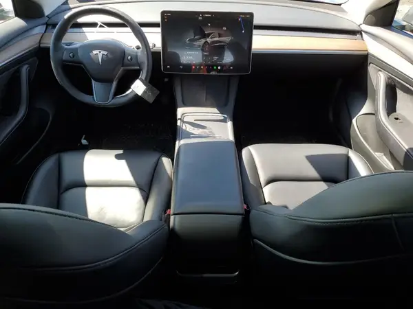 5YJ3E1EA7PF617736 2023 TESLA MODEL 3 - Image 8