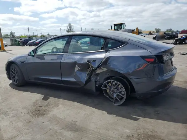5YJ3E1EA7PF619728 2023 TESLA MODEL 3 - Image 2