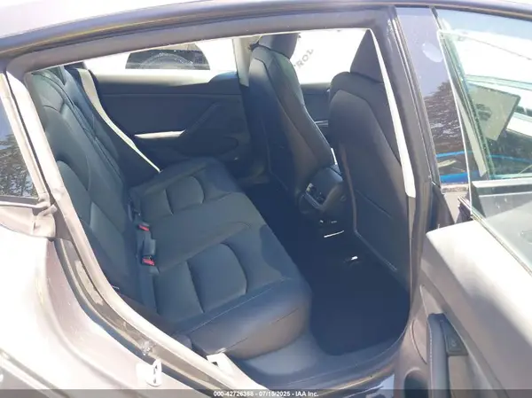 5YJ3E1EA7PF620300 2023 TESLA MODEL 3 - Image 8