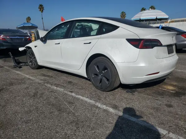 5YJ3E1EA7PF623648 2023 TESLA MODEL 3 - Image 2