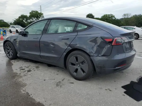 5YJ3E1EA7PF639722 2023 TESLA MODEL 3 - Image 2