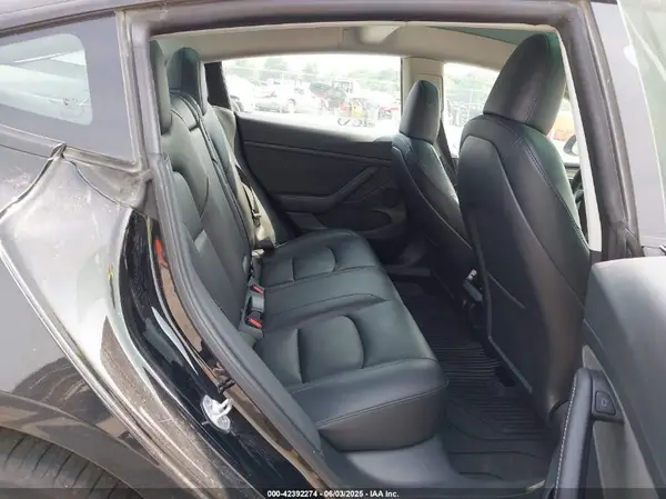 5YJ3E1EA7PF641695 2023 TESLA MODEL 3 - Image 8