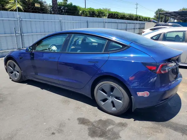 5YJ3E1EA7PF648131 2023 TESLA MODEL 3 - Image 2