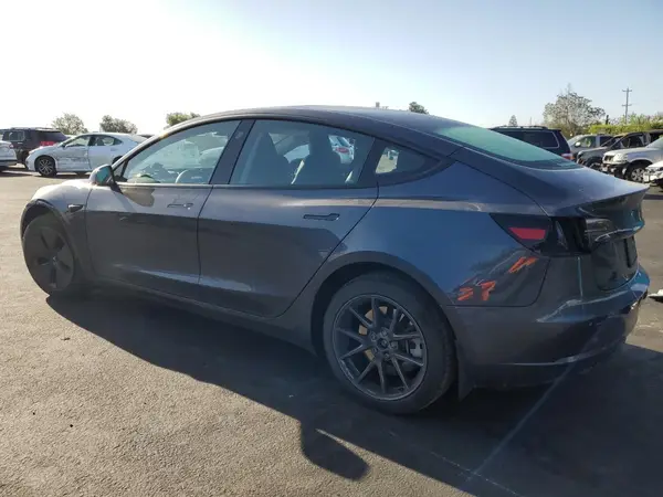5YJ3E1EA7PF650154 2023 TESLA MODEL 3 - Image 2