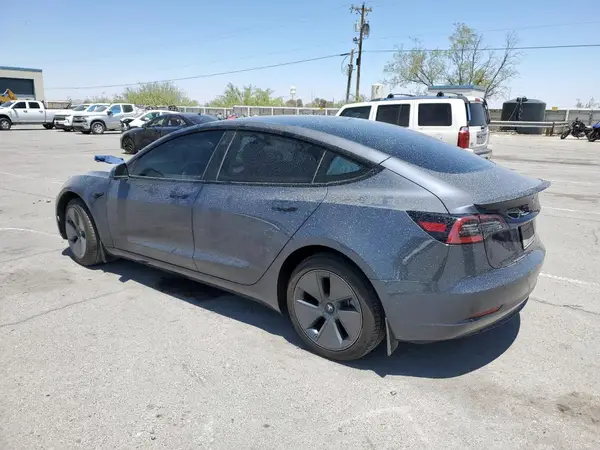 5YJ3E1EA7PF653474 2023 TESLA MODEL 3 - Image 2