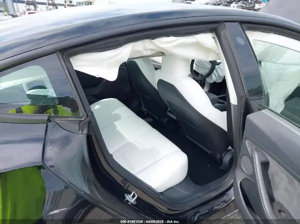5YJ3E1EA7PF654298 2023 TESLA MODEL 3 - Image 8