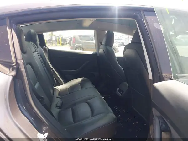 5YJ3E1EA7PF654673 2023 TESLA MODEL 3 - Image 8