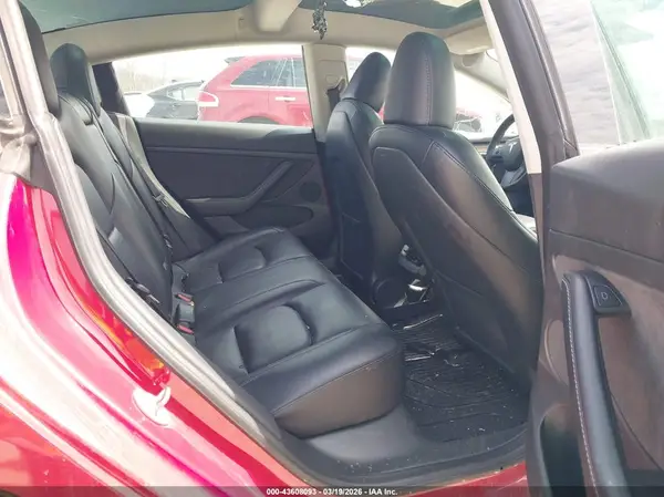 5YJ3E1EA7PF656083 2023 TESLA MODEL 3 - Image 8